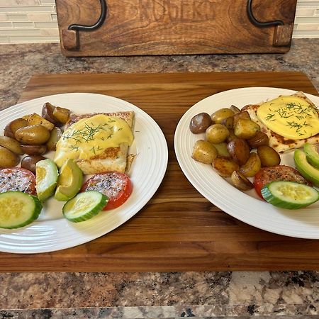 Berkie'S Bed & Breakfast ポート・アルバーニ エクステリア 写真