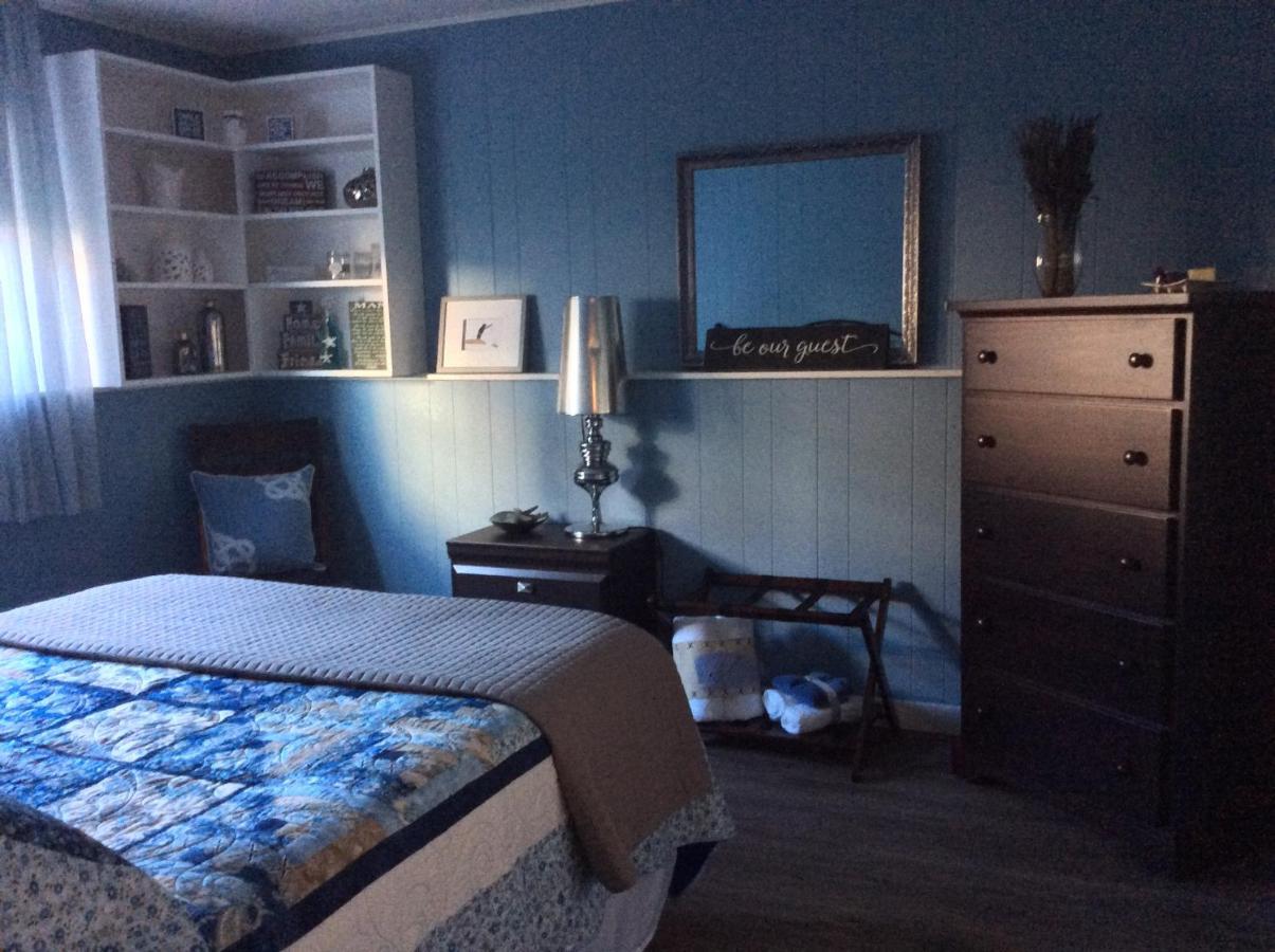 Berkie'S Bed & Breakfast ポート・アルバーニ エクステリア 写真