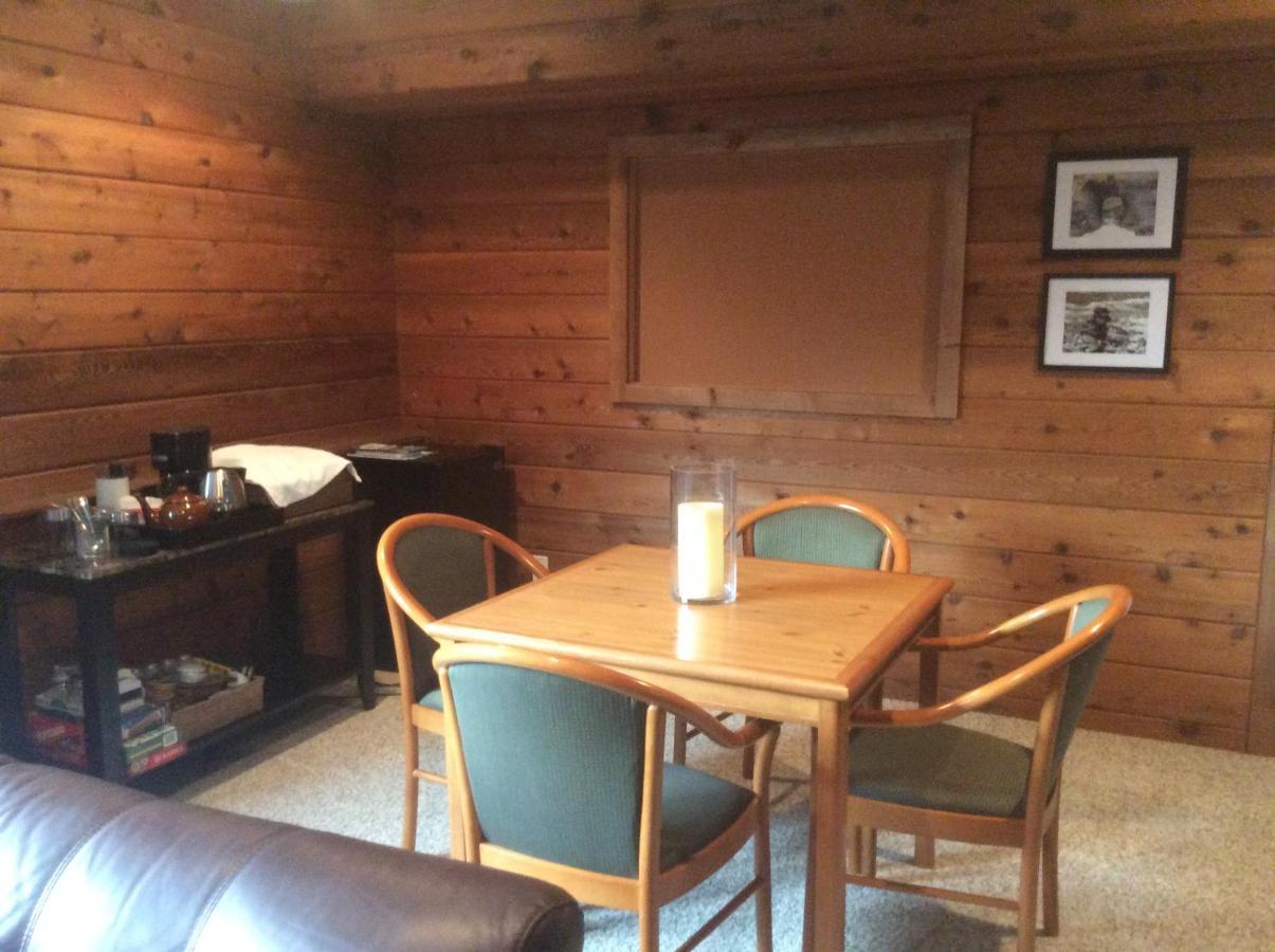Berkie'S Bed & Breakfast ポート・アルバーニ エクステリア 写真