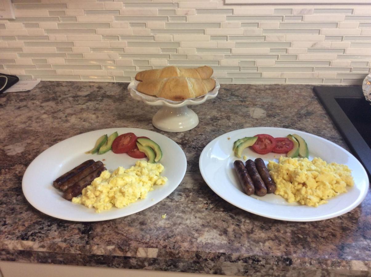 Berkie'S Bed & Breakfast ポート・アルバーニ エクステリア 写真