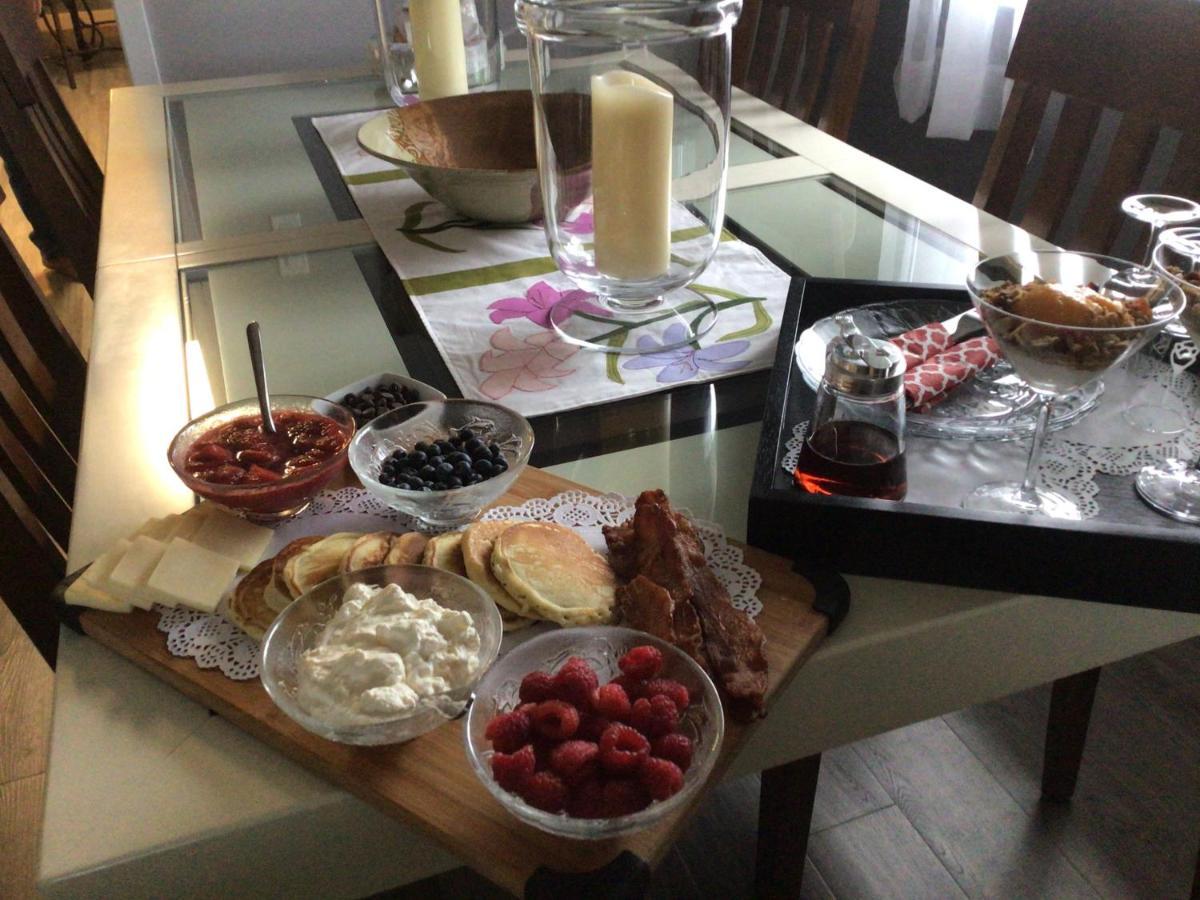 Berkie'S Bed & Breakfast ポート・アルバーニ エクステリア 写真
