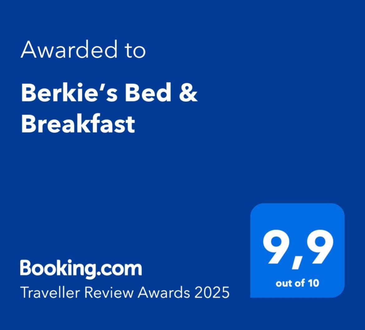 Berkie'S Bed & Breakfast ポート・アルバーニ エクステリア 写真